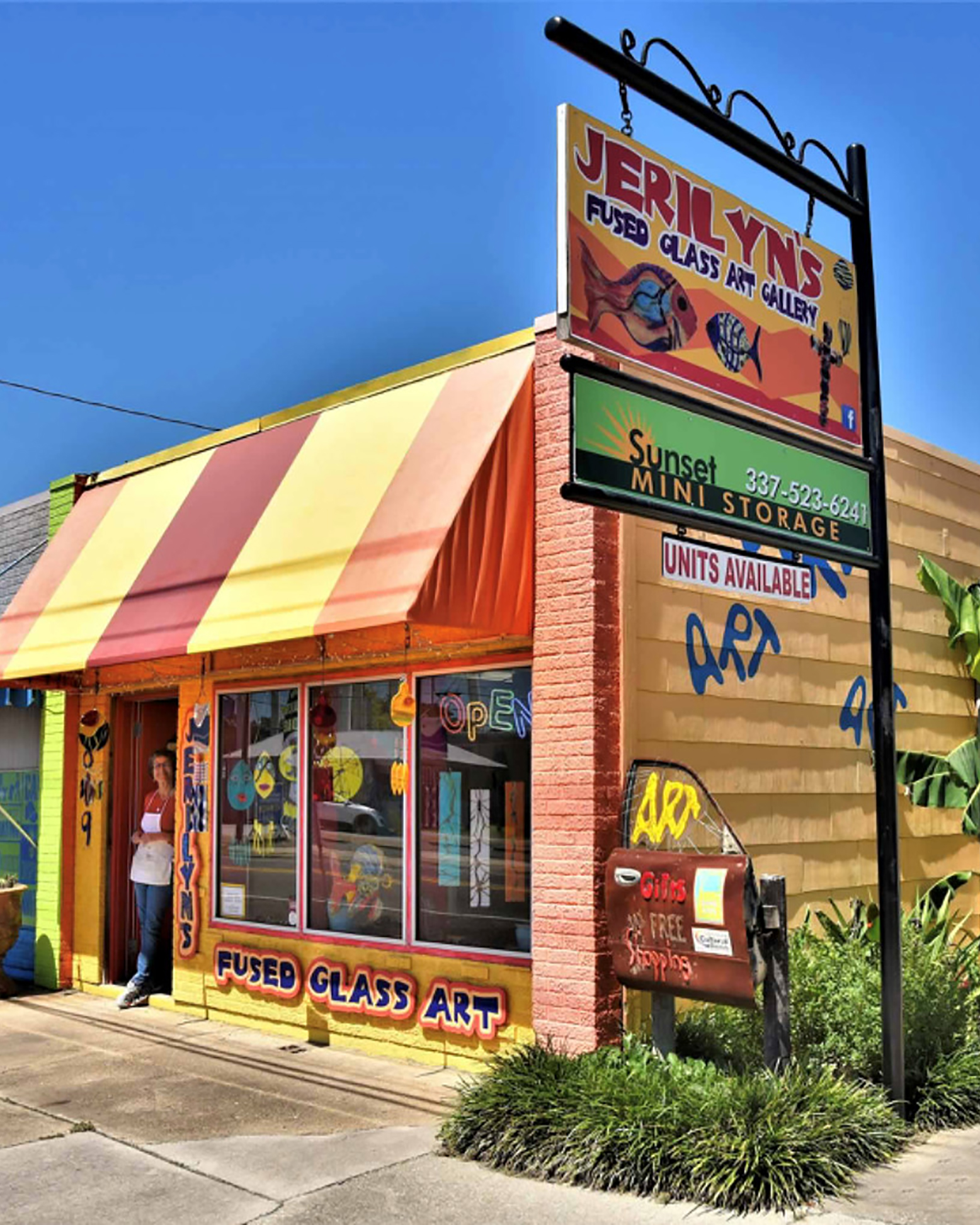 Jerilyn's Fused Glass Art Gallery. Credit: St. Landry Parish Tourist Commission
