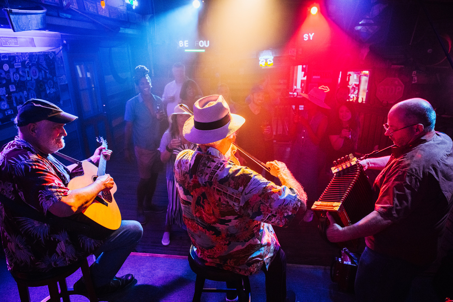 9L4A5695.jpg band of musicians performing at a night club or bar
