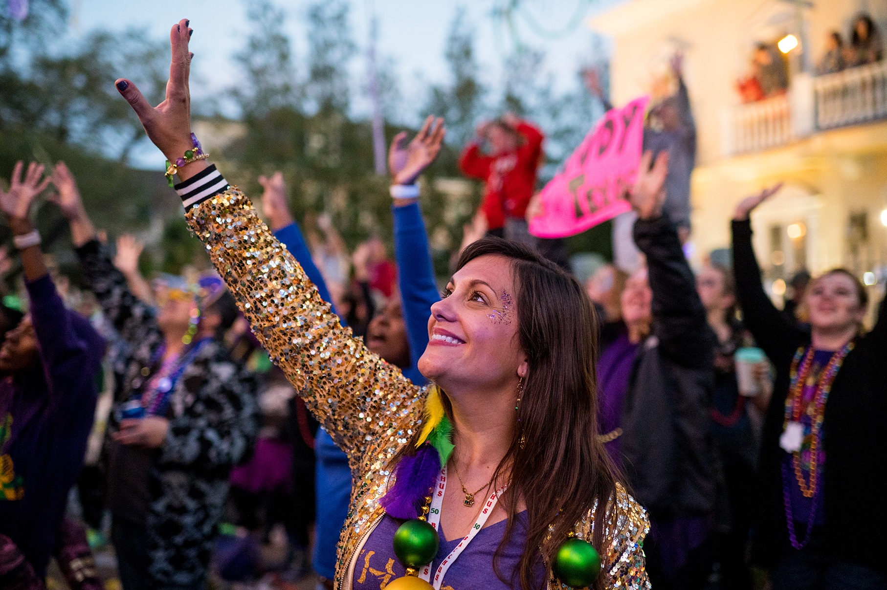 Mardi Gras spectators