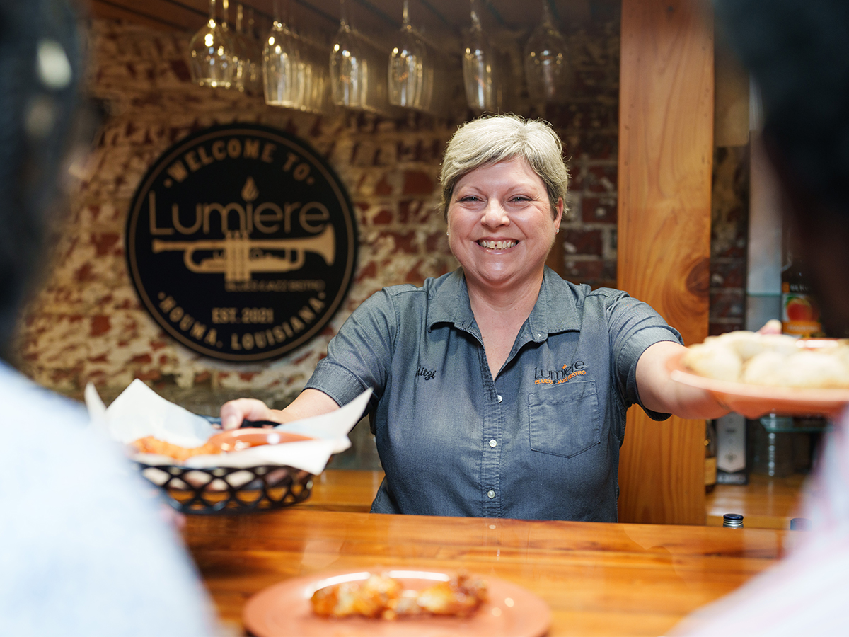 Explore Houma