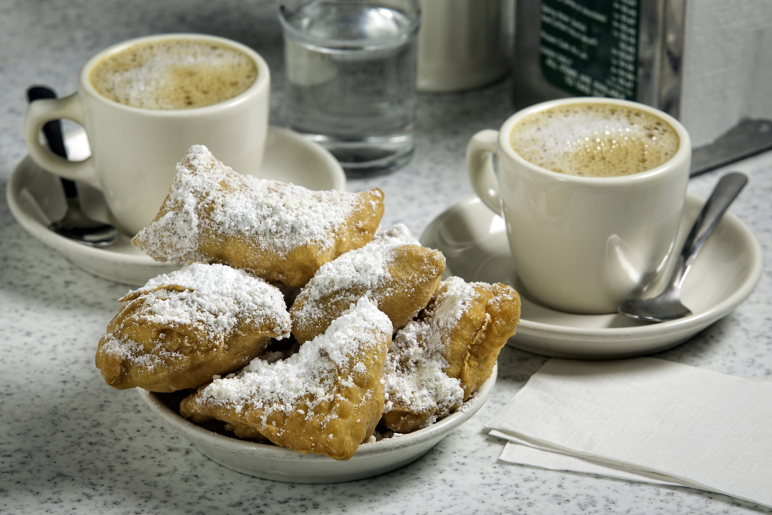 Coffee and beignets in cafe du monde