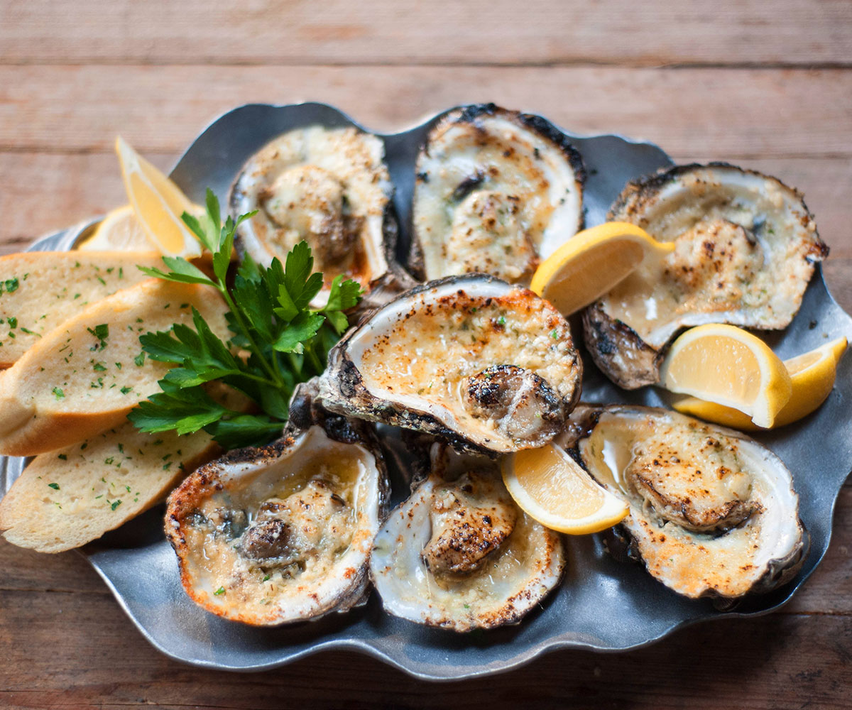 Charbroiled_oysters_Recipeshoot_102016_DSC_3571_web.jpg