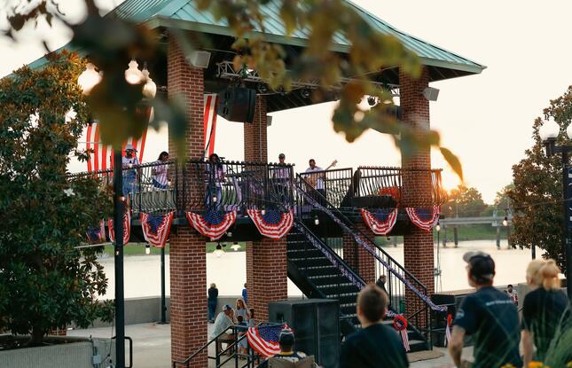 Enjoy live music at the RiverMarket.