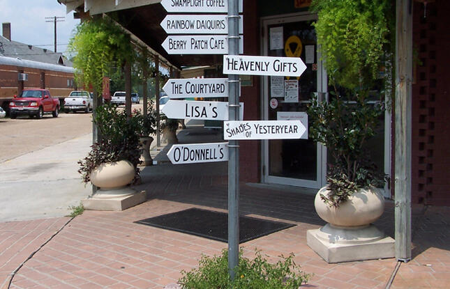 Signage on Ponchatoula Main Street