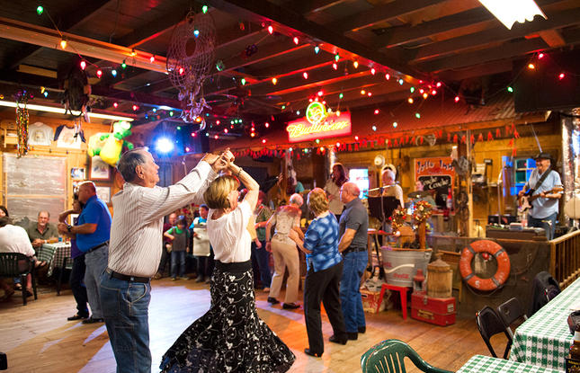 Dance at the Jolly Inn in Houma