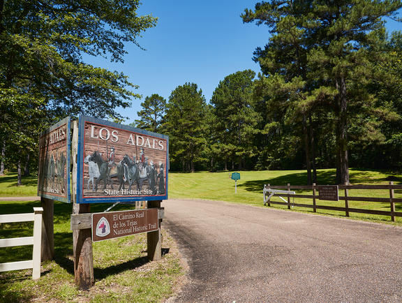 Sign at the entrance of Los Adaes State Historic Site