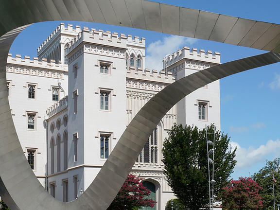 Baton Rouge Government Street and Old Capitol