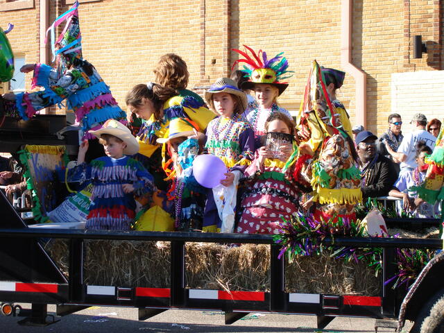 mardi gras parade west monroe louisiana