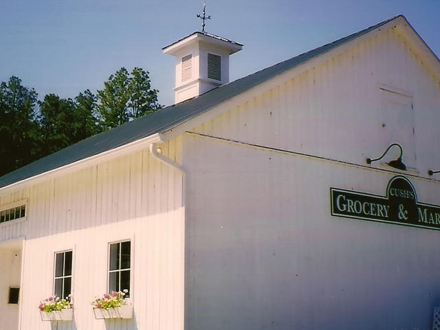 Cush's Grocery & Market Photo