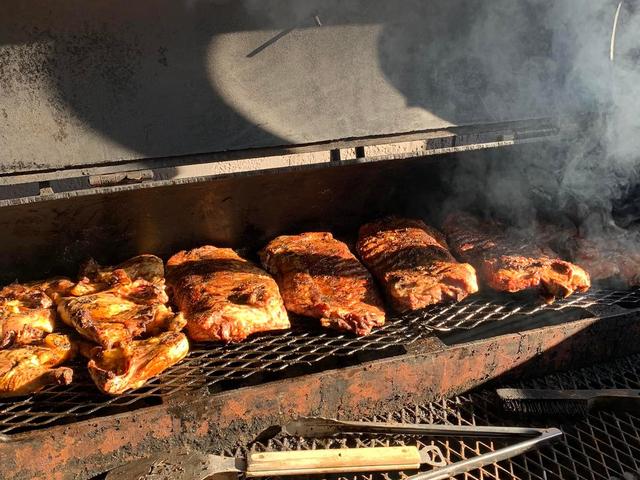 Smoking Bar-B-Que