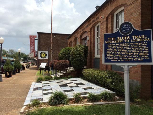 Delta Music Museum & Arcade Theatre Photo