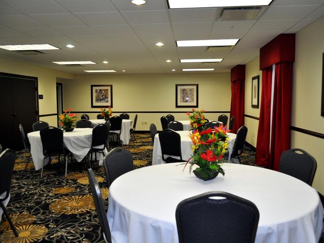 Meeting Room at the Evangeline Downs Hotel - Opelousas