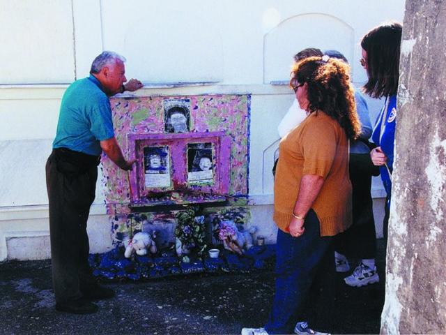 Make a wish or cast a spell at the tomb of Marie Leveau, the Voodoo Queen of New Orleans!