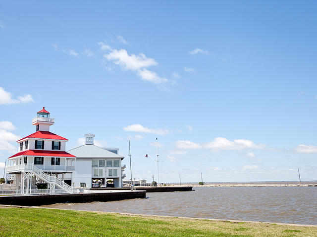 New Canal Basin Lighthouse on lake Pontchartrain