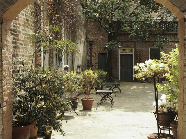 Toulouse Street Courtyard