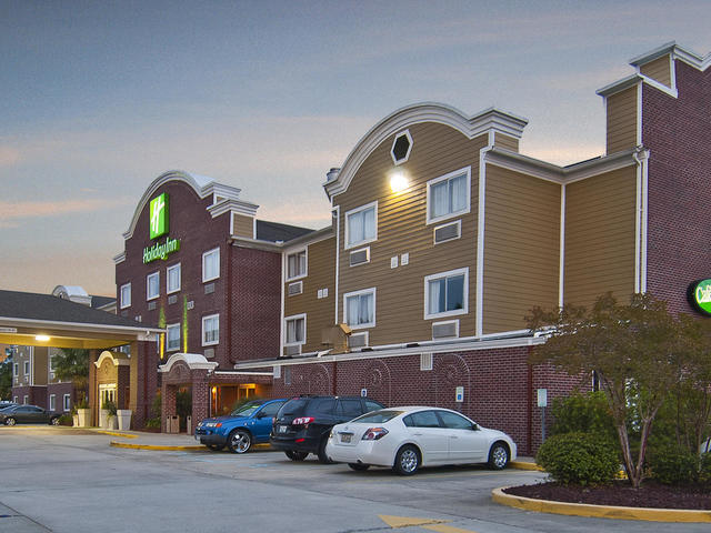 Holiday Inn & Suites Slidell Photo 2