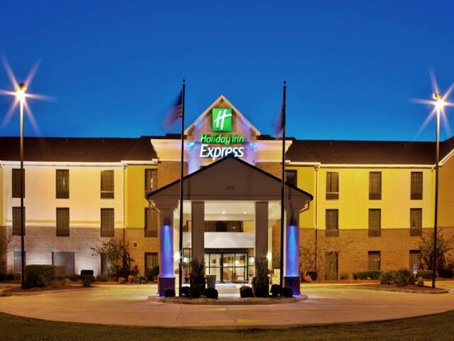 Welcome to the Holiday Inn Express- Sulphur (Lake Charles), Louisiana