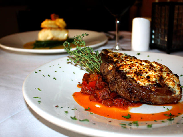 Celebrity Grill at Hollywood Casino
