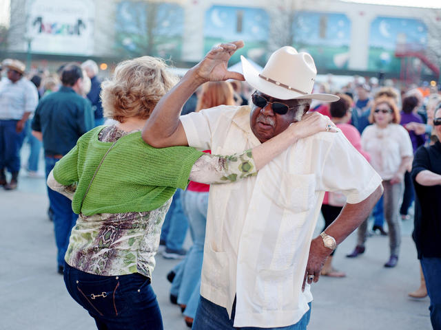 Locals dancing at Downtown Alive!