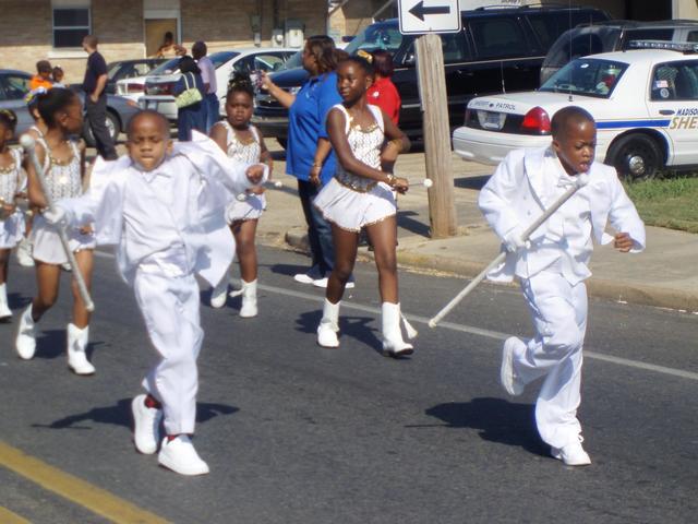 Teddy Bear Festival Marchers