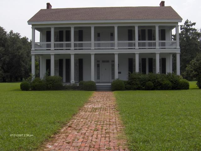 Crescent Plantation Home