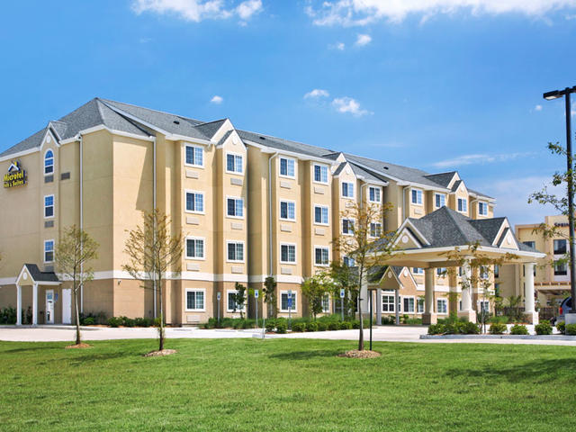 Microtel Inn & Suites by Wyndham