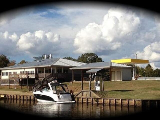 Midway RV Park & Marina Photo