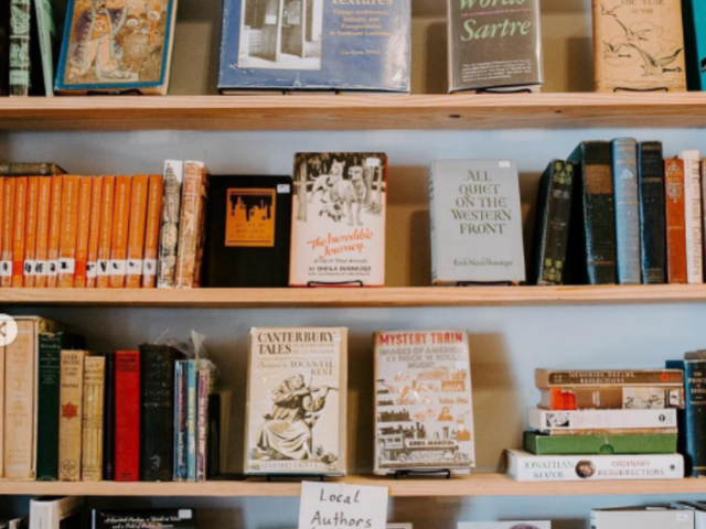 Number 9 Books and Records Photo
