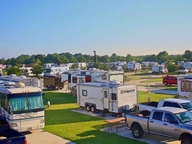 Beyonder Resort Cajun Moon Photo 4