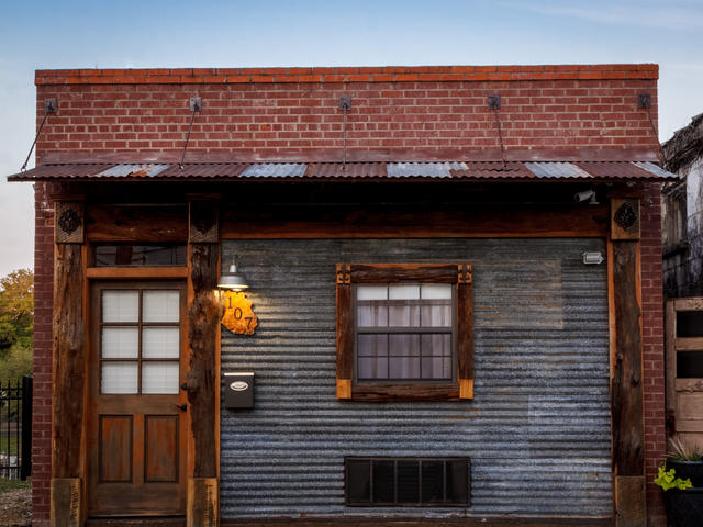 Cajun Oasis Downtown on the Bayou Teche