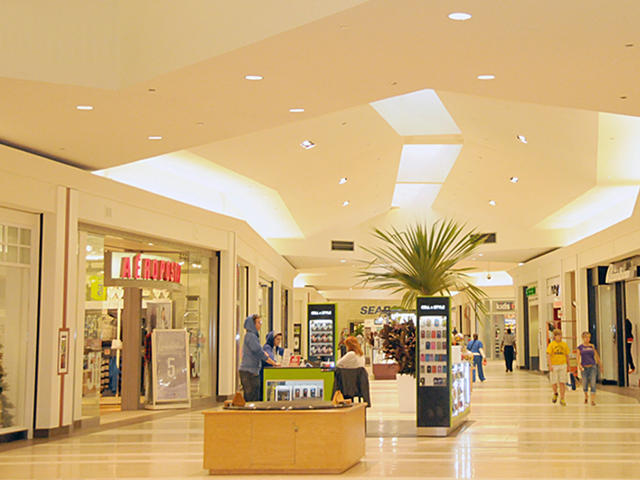 Pierre Bossier Mall Photo