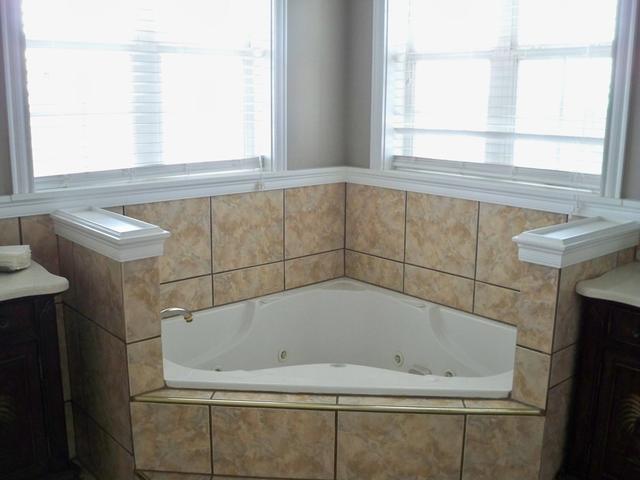 Captains Quarters Bath