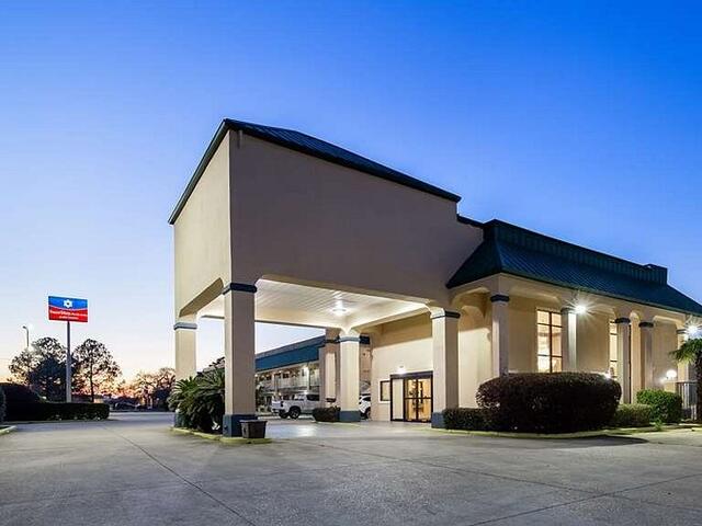 SureStay Plus Hotel by Best Western Photo