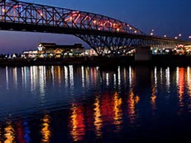 Texas Street Bridge Photo