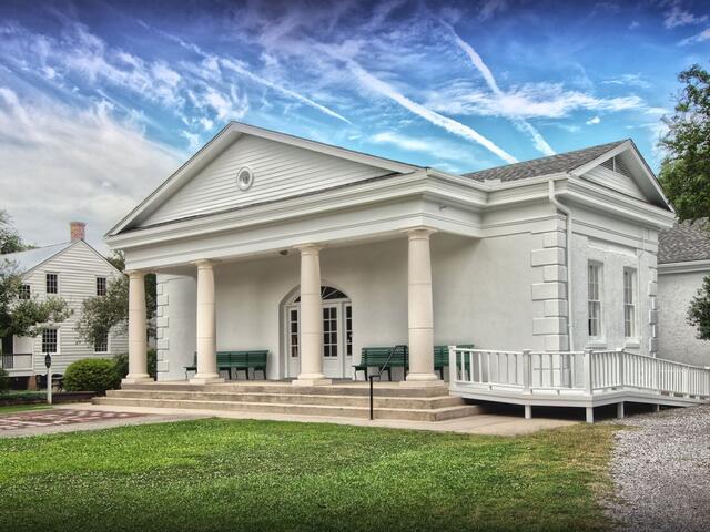 Visit the West Baton Rouge Museum