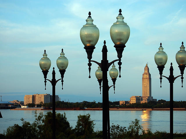 Mississippi River Overlook | Old Ferry Landing view of State Capitol