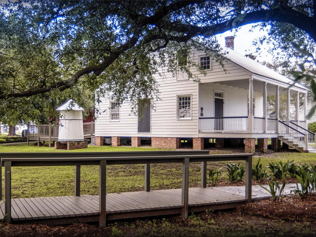 Historic Aillet House, circa 1830