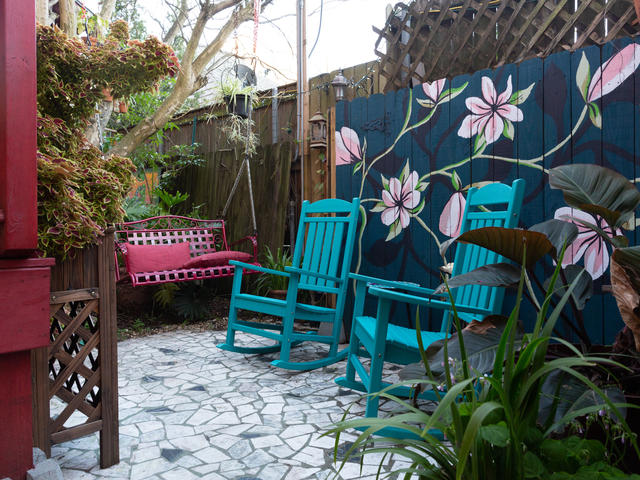 Outdoor Seating