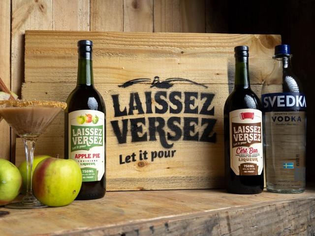 Laissez Versez Photo