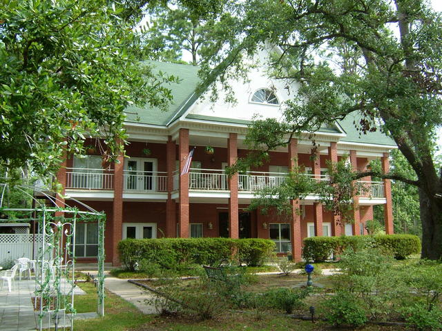 Woodridge Bed and Breakfast - Slidell, LA