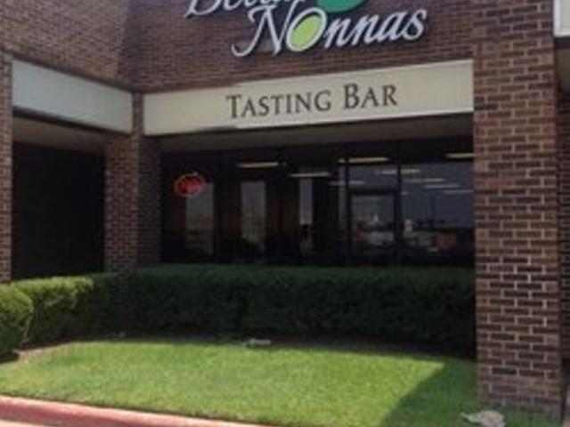 Bella Nonnas Olive Oil & Vinegar Tasting Bar Photo