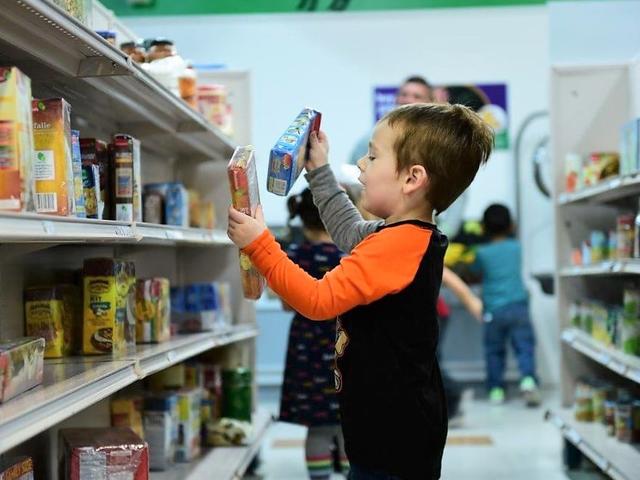 The Super 1 Foods Grocery Store Exhibit is a favorite!