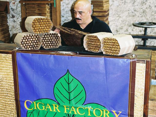 Cigar Factory New Orleans Photo 6