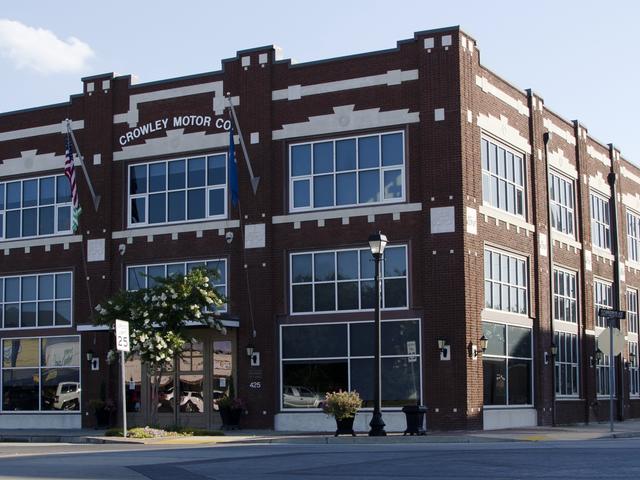 Crowley Motor Co, 1921 now home to Crowley City Hall