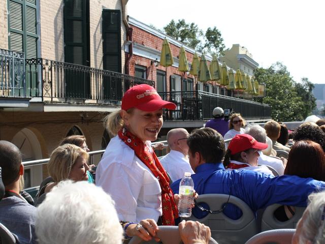 Live Tour Guides on the Top-Deck!